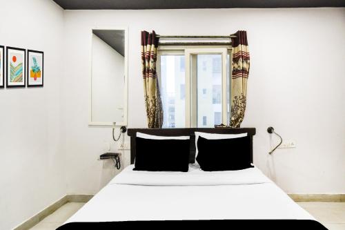 Super Townhouse Alwal Road,Hyderabad|Ranga Reddy,3 star