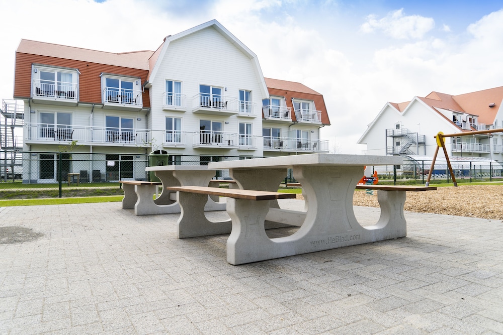 holiday suites nieuwpoort