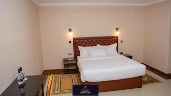 hotel taji