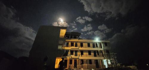 walabi mara hotel