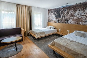 Hotel Palcich,Jezerce>>Dreznik Grad,4 star