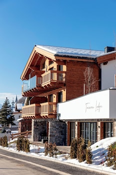 tauernlodges uttendorf by alps resorts
