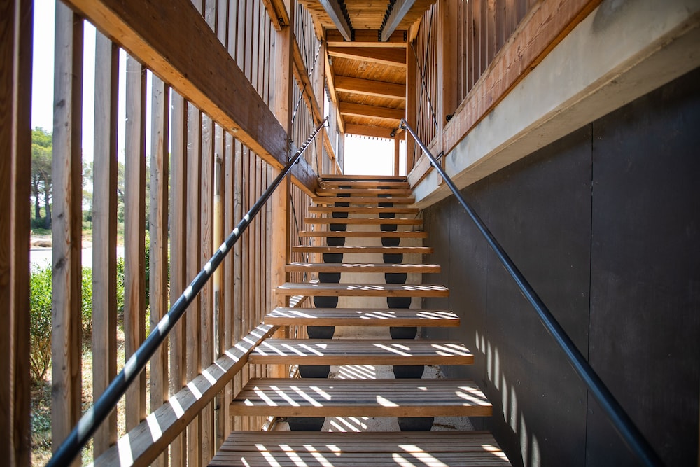 thecamp hotel and lodges aix en provence