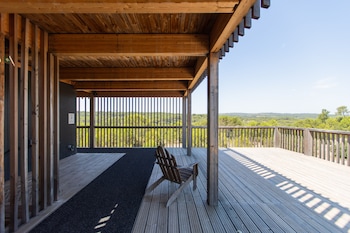 thecamp hotel and lodges aix en provence