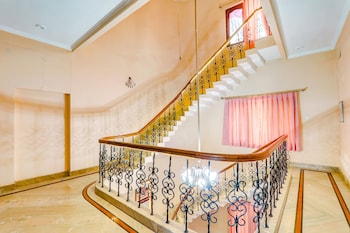 raka inn by oyo rooms