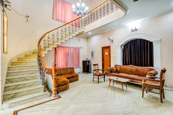 raka inn by oyo rooms
