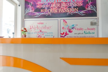raka inn by oyo rooms