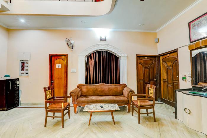 raka inn by oyo rooms
