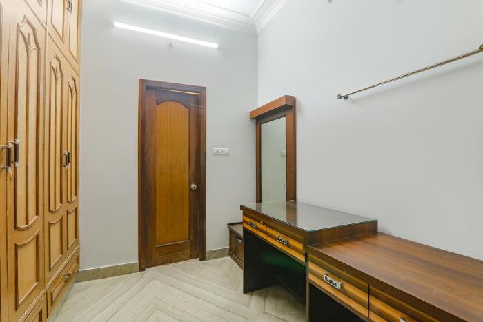 raka inn by oyo rooms