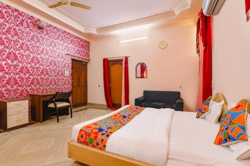 raka inn by oyo rooms