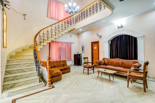raka inn by oyo rooms