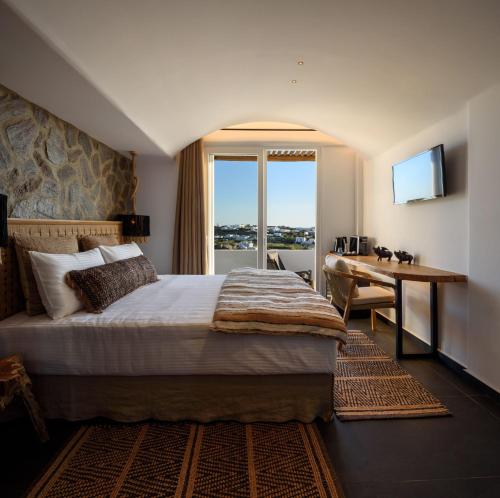 vrachos suites mykonos