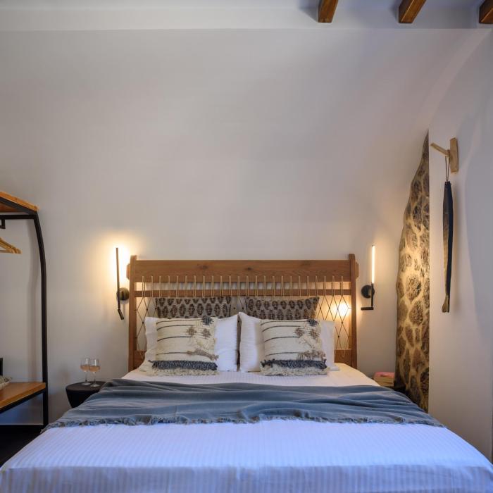 vrachos suites mykonos