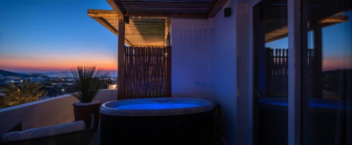 vrachos suites mykonos
