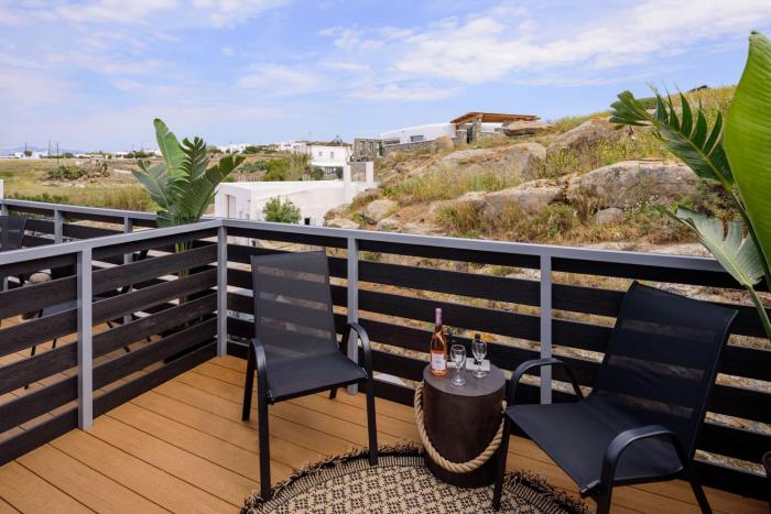 vrachos suites mykonos