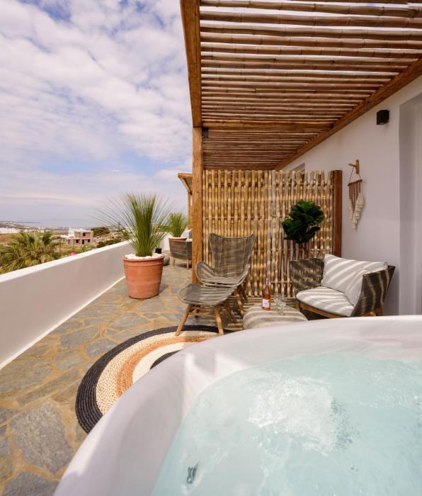 vrachos suites mykonos