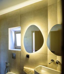 vrachos suites mykonos
