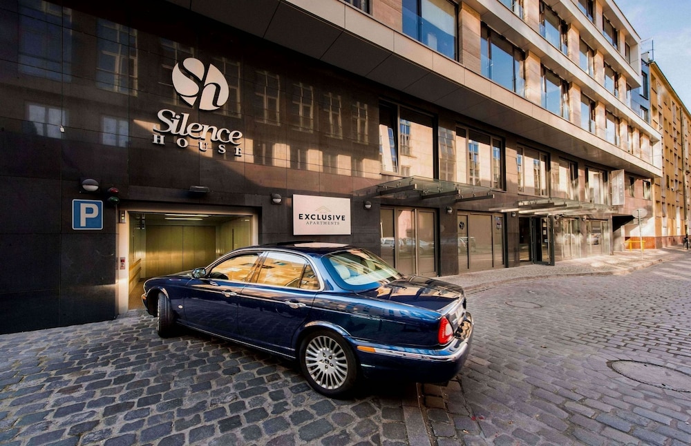 exclusive aparthotel