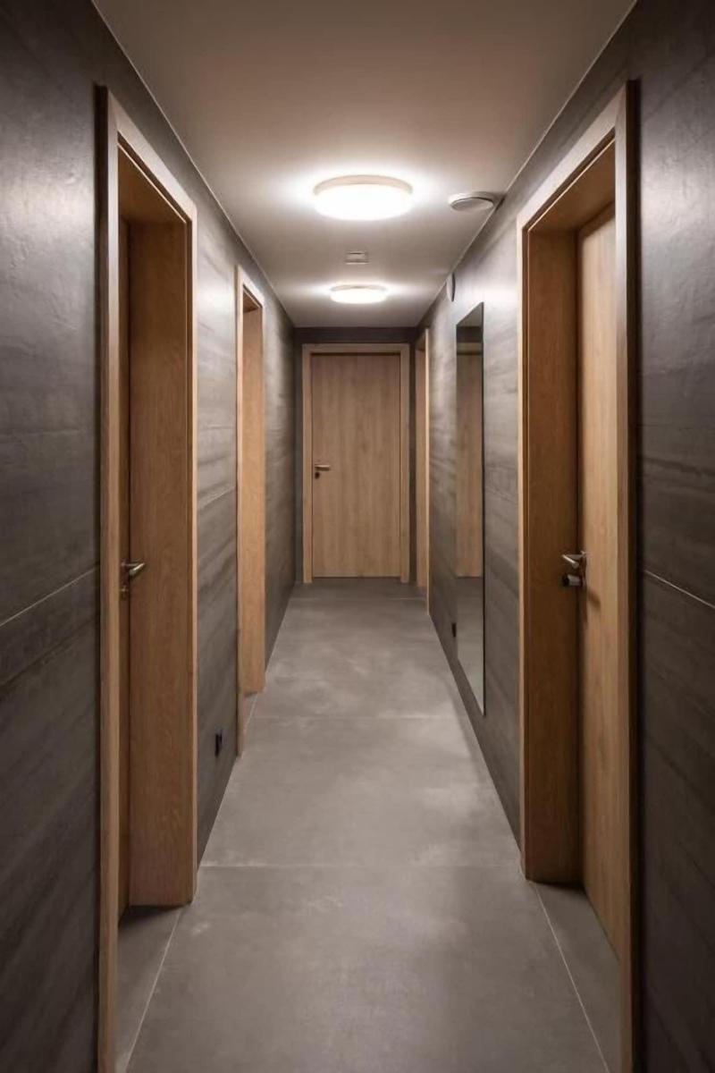 home and work apartments