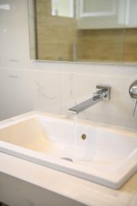 korina apart hotel