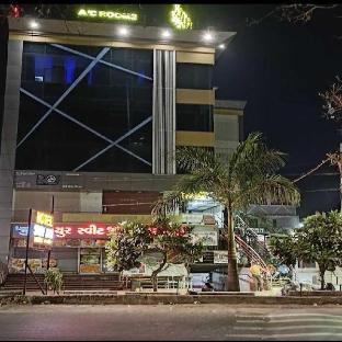hotel shiv inn