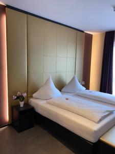 primetime hotel