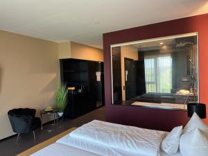 primetime hotel