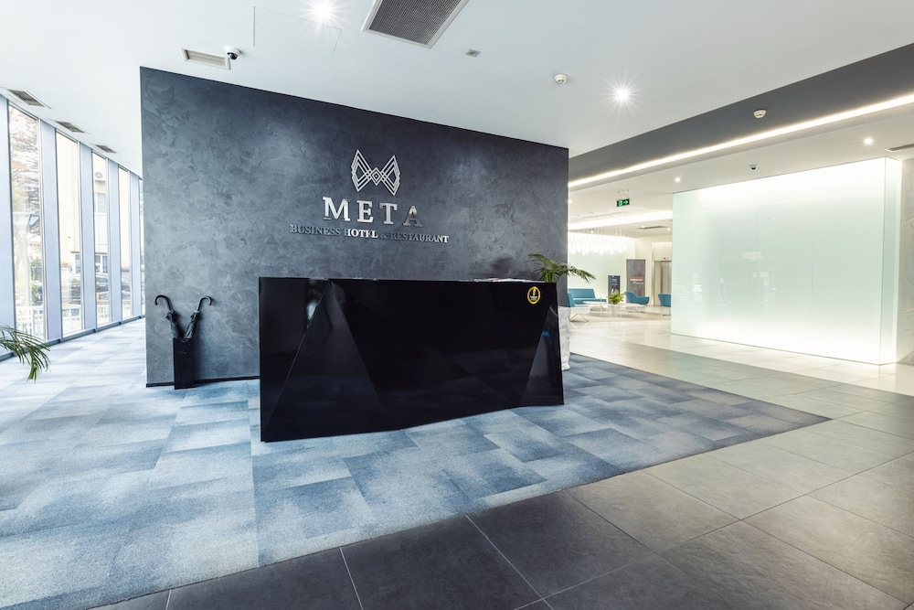 meta business hotel