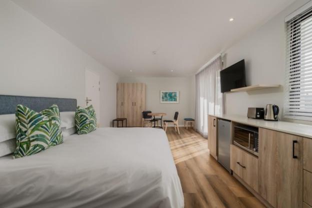 paxton luxury apartments