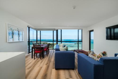 paxton luxury apartments