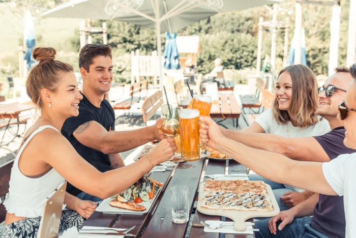 hotel and restaurant muhlengluck