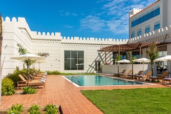 golden tulip zanzibar airport