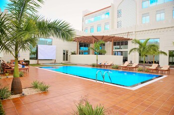 golden tulip zanzibar airport