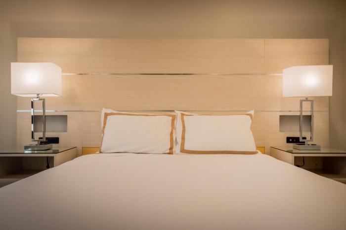 quality inn sunshine suites