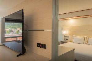 quality inn sunshine suites