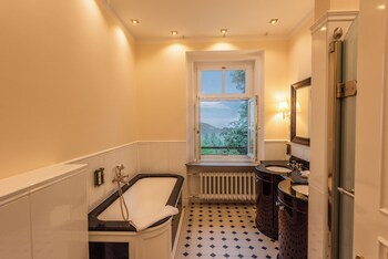robenstein hotel and spa villa