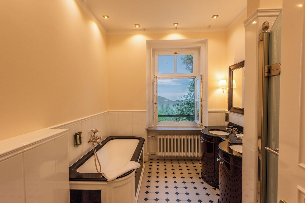 robenstein hotel and spa villa
