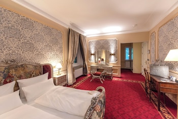 robenstein hotel and spa villa