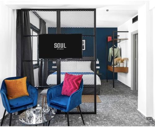 play theatrou athens