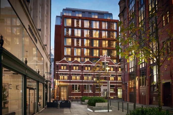 moxy manchester city