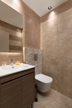 rhodes skyline suites