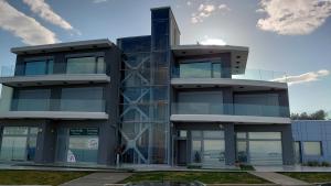 rhodes skyline suites