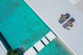 adama mykonos boutique hotel