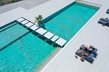 adama mykonos boutique hotel