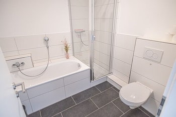 dehnhaide apartments