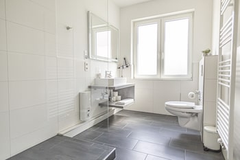 dehnhaide apartments