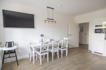 dehnhaide apartments