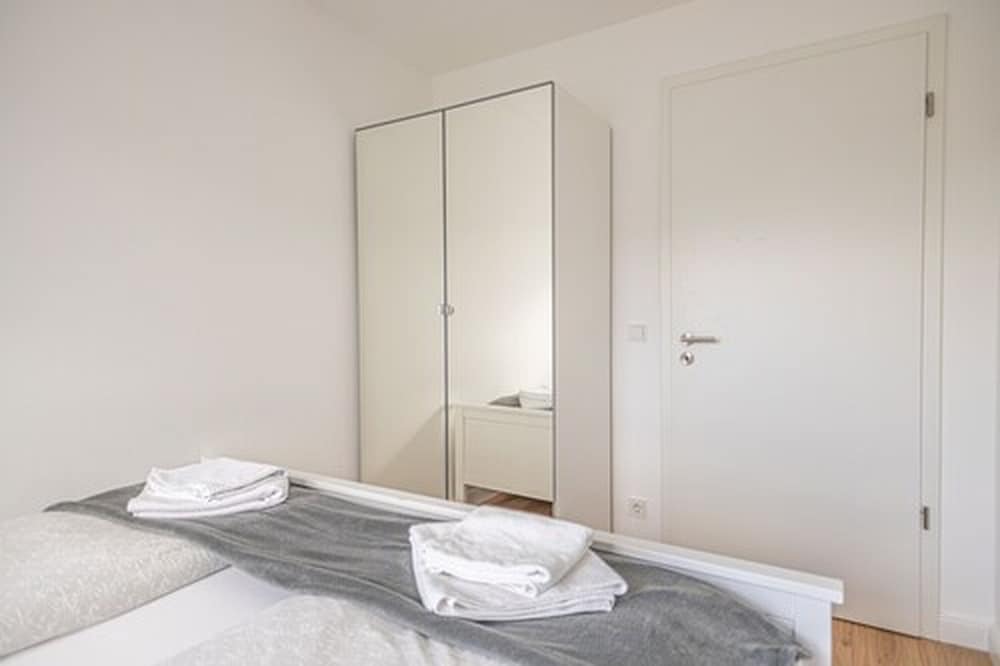 dehnhaide apartments