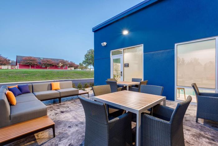 hampton inn by hilton bedford
