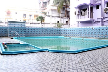 four square holidayz digha